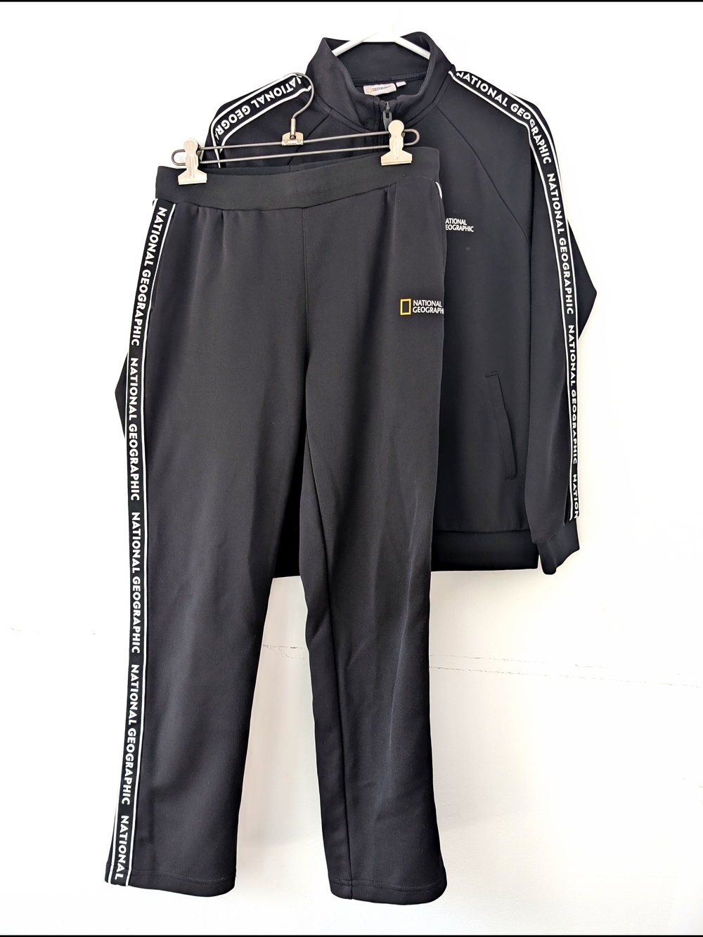 National Geographic Korea Logo Tape Track Suit Techwear Youth 160 (Women XS)
